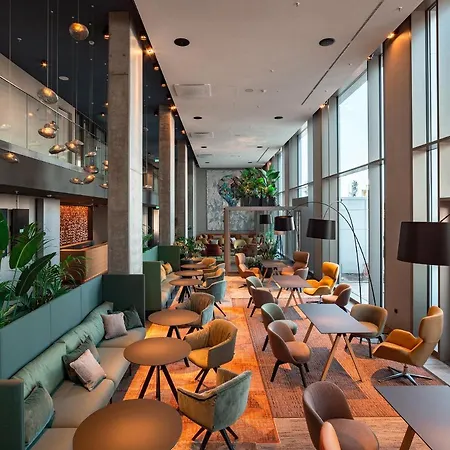 Отель B'mine Frankfurt Airport