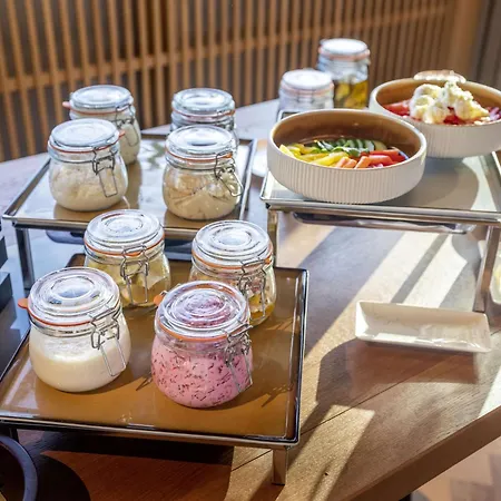 B'mine Frankfurt Airport Отель Франкфурт-на-Майне