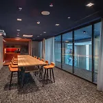 B'mine Frankfurt Airport 4*