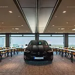 B'mine Frankfurt Airport Отель 4*