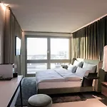 B'mine Frankfurt Airport 4* Франкфурт-на-Майне