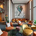 B'mine Frankfurt Airport Отель 4*