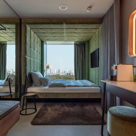 B'Mine Frankfurt Airport, Worldhotels Crafted 4*