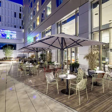 B'mine Frankfurt Airport Hotel