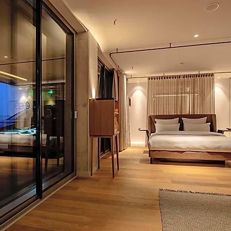B'mine Frankfurt Airport, Worldhotels Crafted فرانكفورت