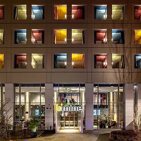 B'mine Frankfurt Airport, Worldhotels Crafted فرانكفورت
