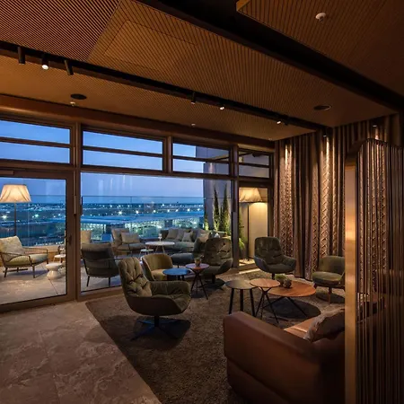 B'mine Frankfurt Airport, Worldhotels Crafted 4*
