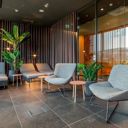 B'mine Frankfurt Airport, Worldhotels Crafted 4* Frankfurt am Main