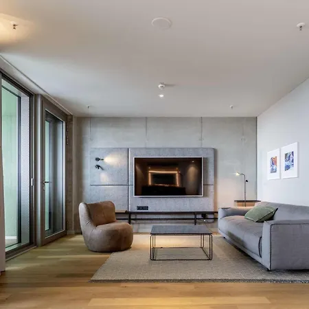 Hotel B'mine Frankfurt Airport, Worldhotels Crafted 4*
