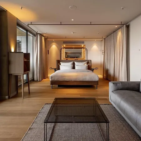 Hotel B'mine Frankfurt Airport, Worldhotels Crafted 4*