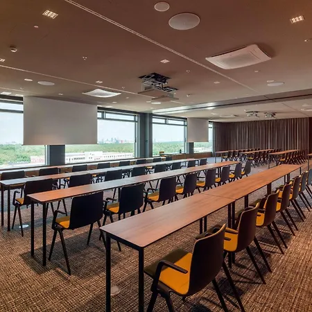 Hotel B'mine Frankfurt Airport, Worldhotels Crafted