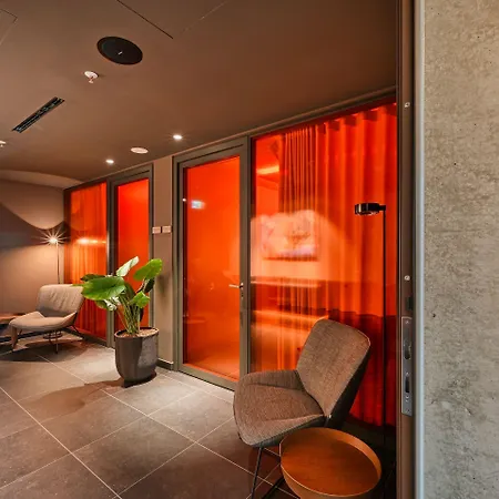B'mine Frankfurt Airport, Worldhotels Crafted 4*