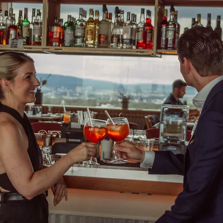B'mine Frankfurt Airport, Worldhotels Crafted 4*