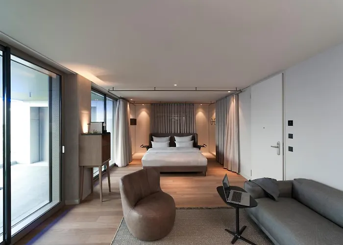 Hotel B'mine Frankfurt Airport