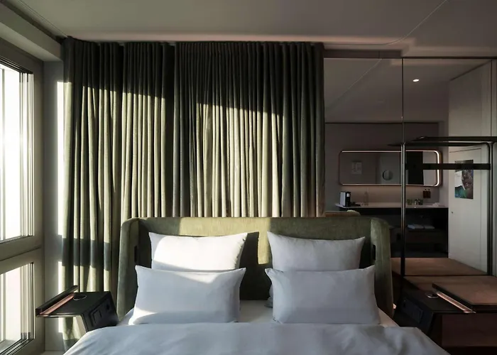 B'mine Frankfurt Airport Hotel