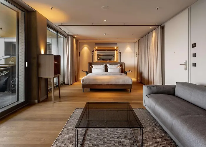 Hotel B'mine Frankfurt Airport