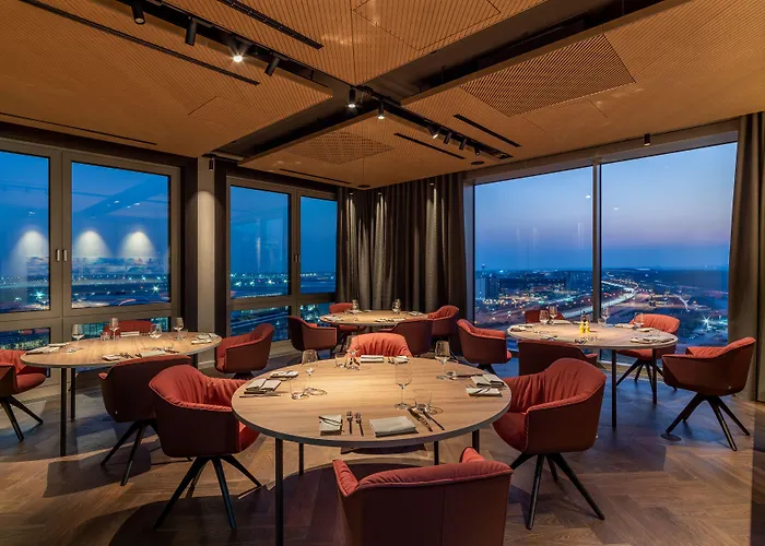 B'mine Frankfurt Airport Hotel 4*