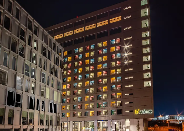 B'mine Frankfurt Airport מלון