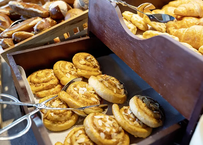 B'mine Frankfurt Airport Hotel 4*