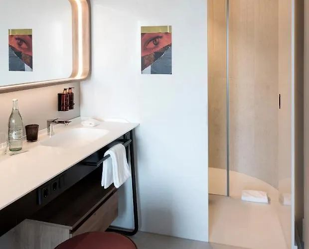 Hotel B'mine Frankfurt Airport