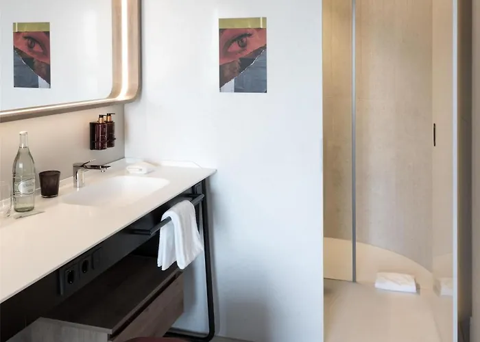 Hotel B'mine Frankfurt Airport