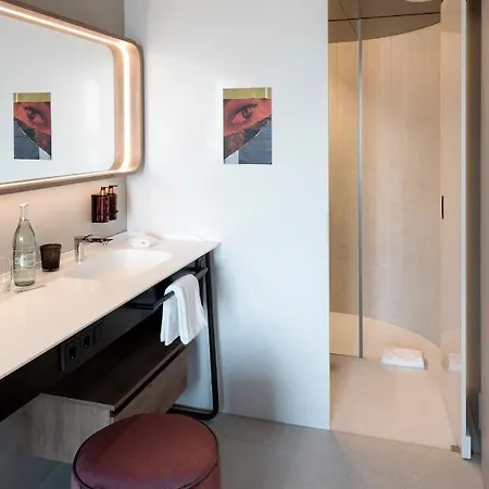 Hotell B'mine Frankfurt Airport