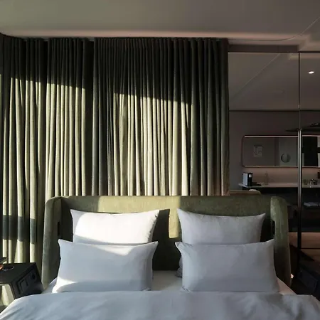 B'mine Frankfurt Airport Hotell